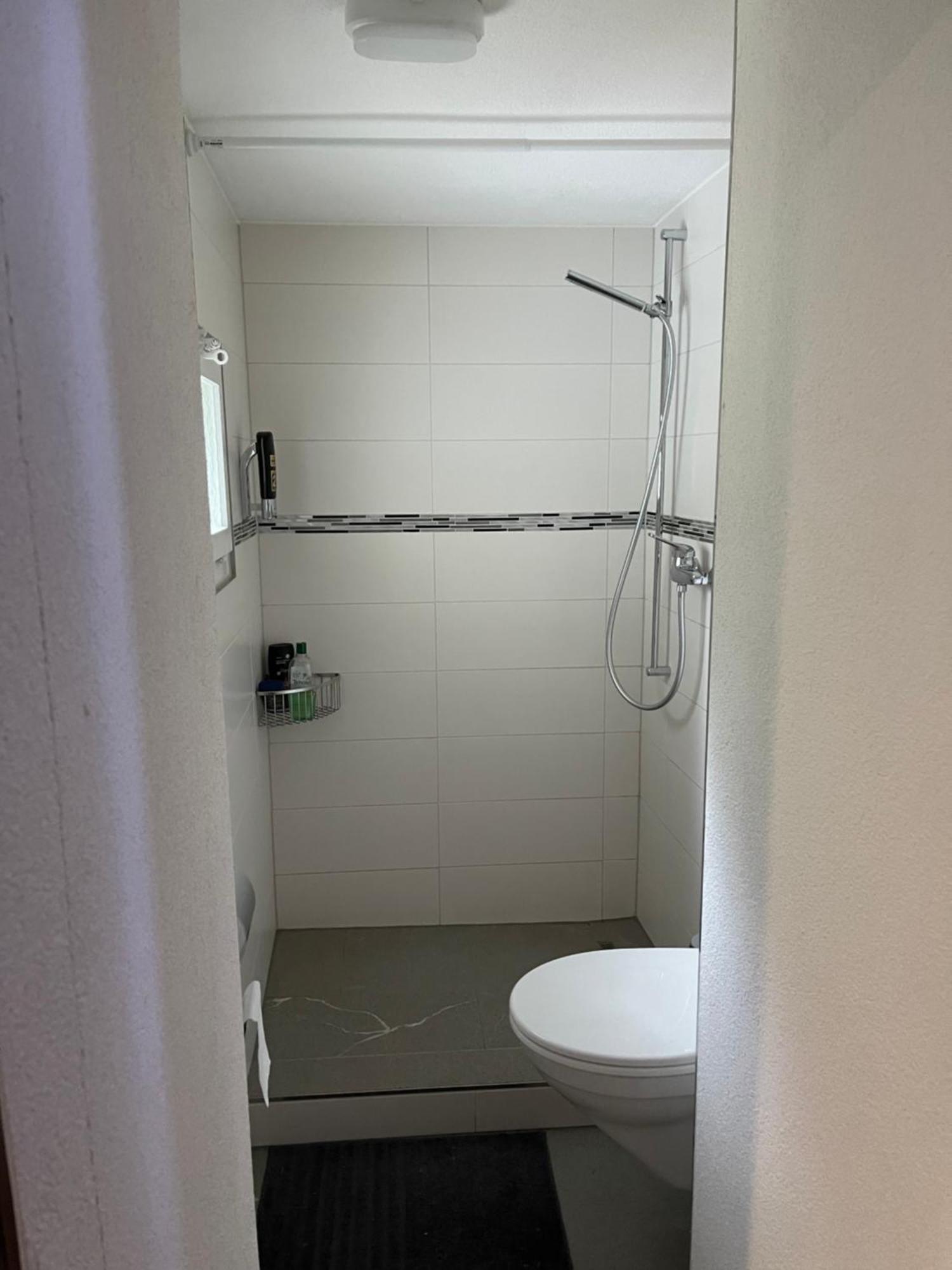 Hotel Haus Alpenhof Wassen Exteriér fotografie